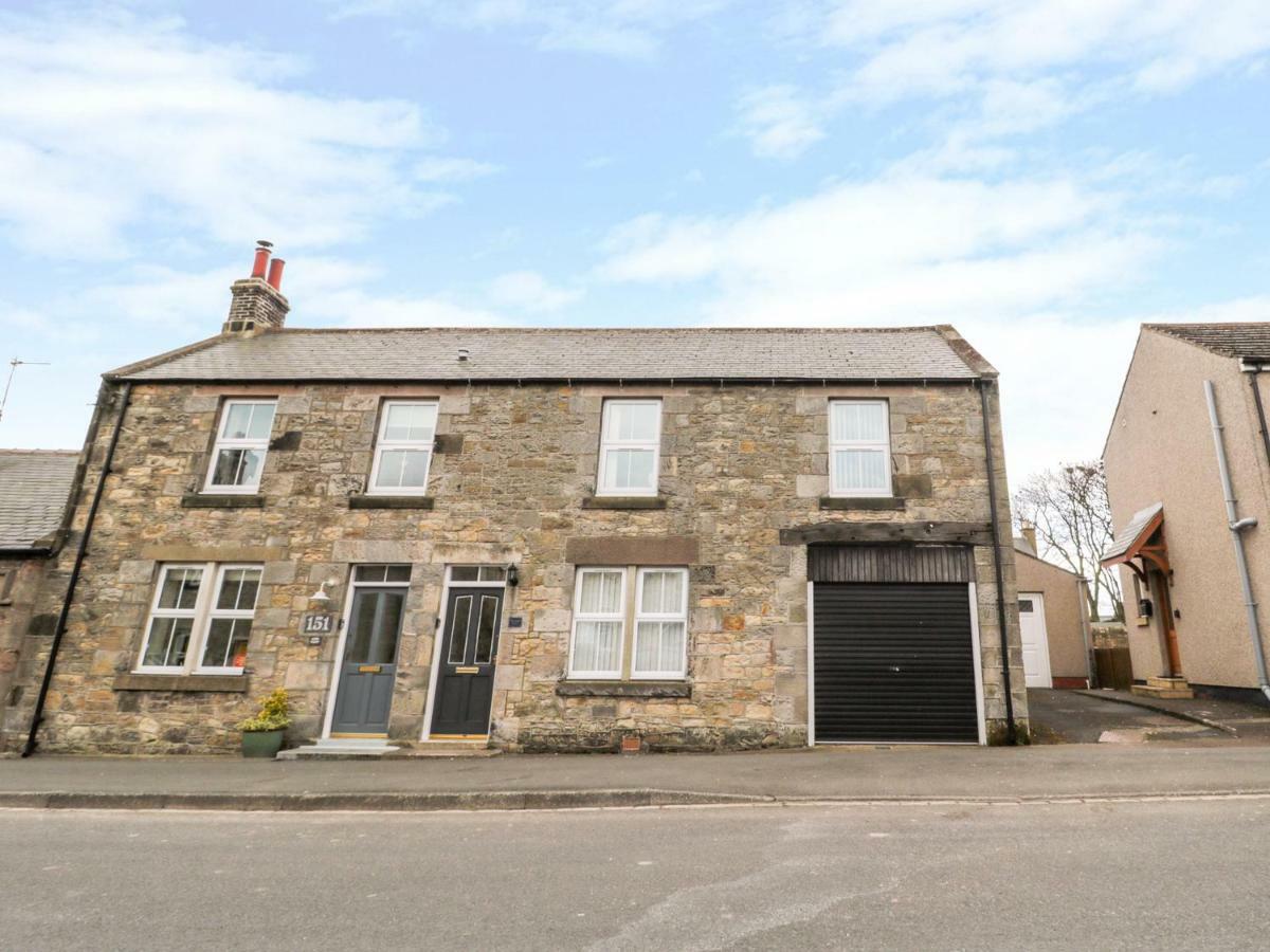Hasting Dairy Villa Seahouses Exterior photo
